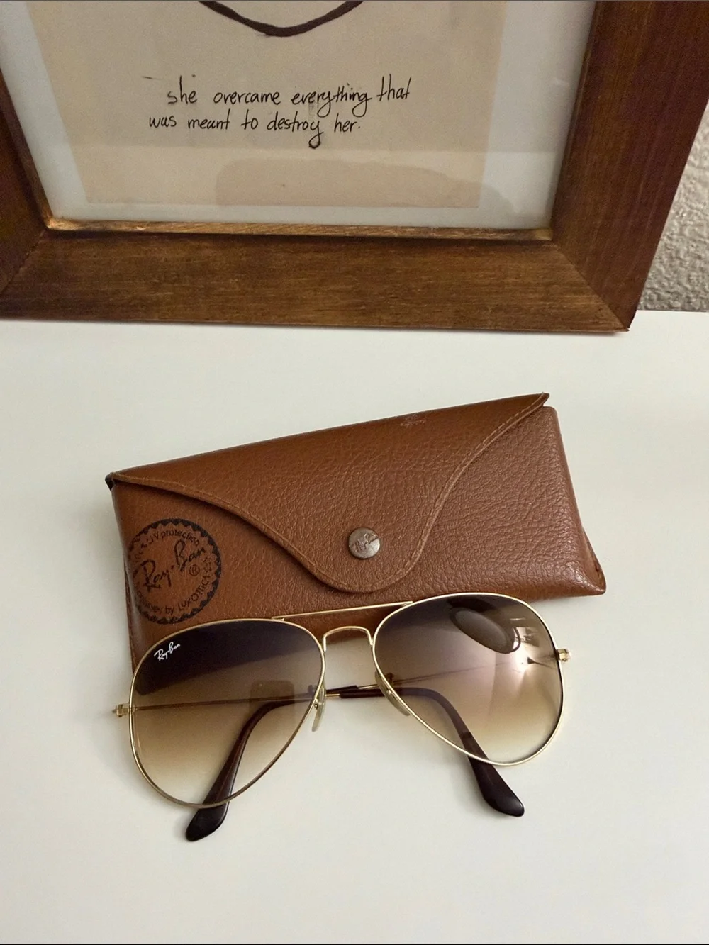 Ray-Ban Men’s Aviator Sunglasses - Gold Frame with Brown Gradient Lenses